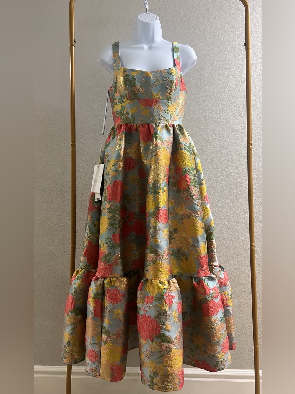 Mac Duggal Sleeveless Brocade Midi Dress